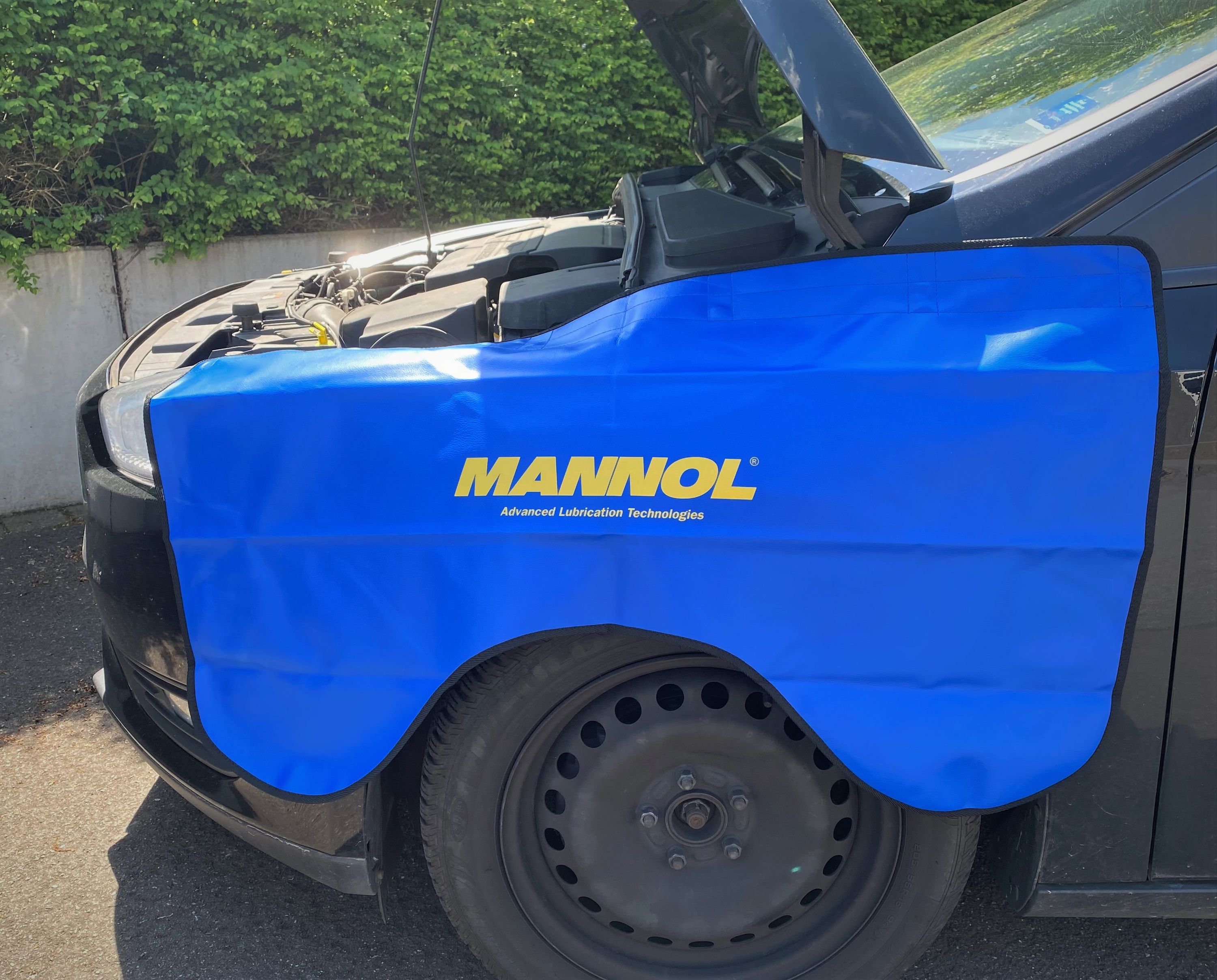 MANNOL Kotflügelschoner Werkstattschoner magnetisch Karosserieschutzmatte